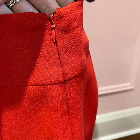 The Limited Red Mini Skirt, Fully Lined, Zipper Closure, Women's US 6 - Picture 5 of 10